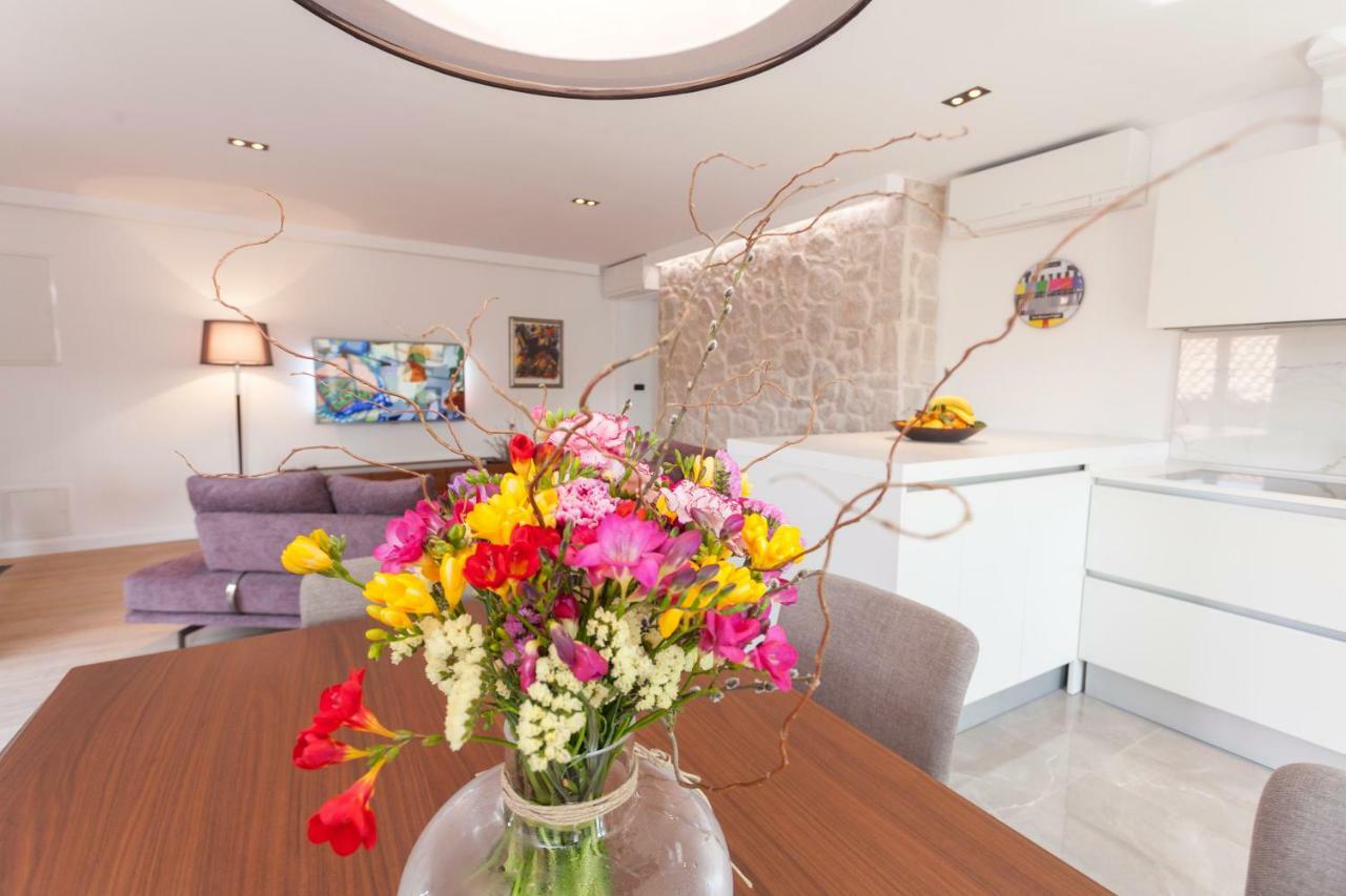 The Square Makarska, Lux App In The Heart Of The City ภายนอก รูปภาพ