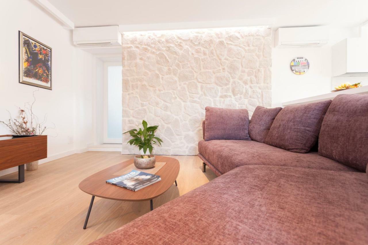 The Square Makarska, Lux App In The Heart Of The City ภายนอก รูปภาพ